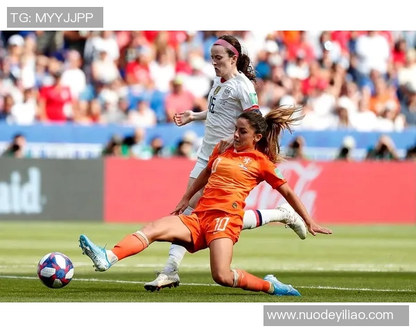 美国女足与英国队激战在即谁将赢得这场巅峰对决的荣耀 美国女足与英国队激战在即谁将赢得这场巅峰对决的荣耀